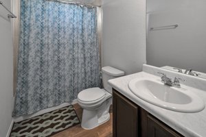Bathroom 2.5