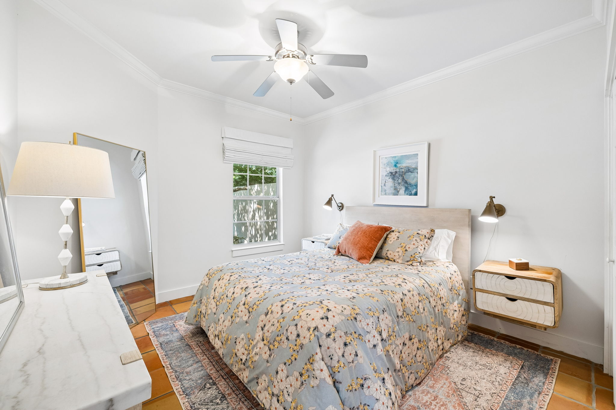Array_8012LegendCreekDr-42
