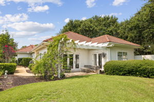 Array_8012LegendCreekDr-24
