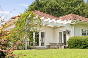 Array_8012LegendCreekDr-25