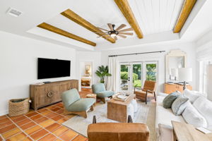 Array_8012LegendCreekDr-54