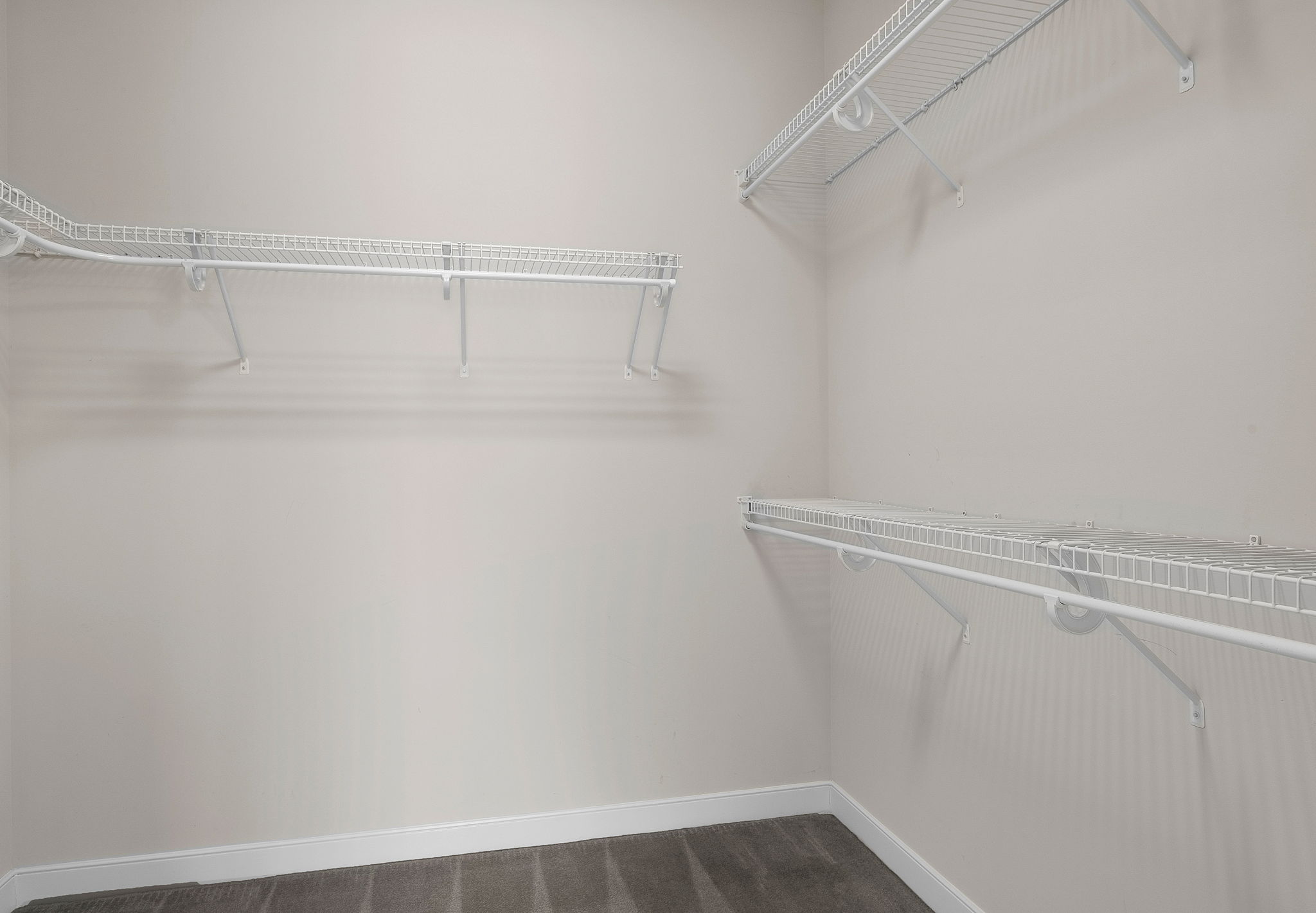 28-Primary Closet