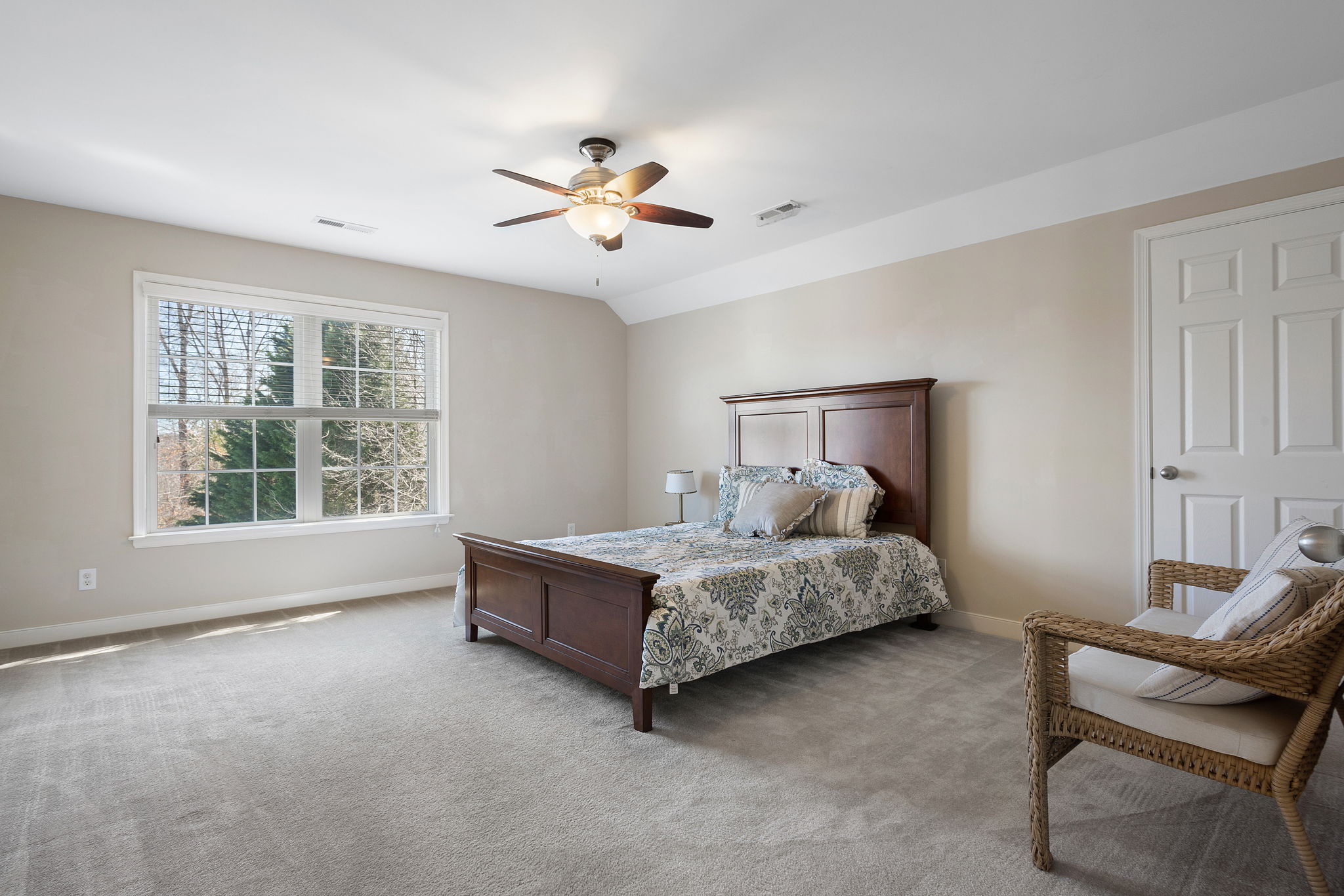 33-Bedroom 2