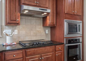 14-Kitchen Range