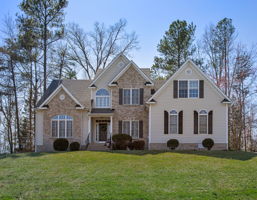 01-Exterior Front