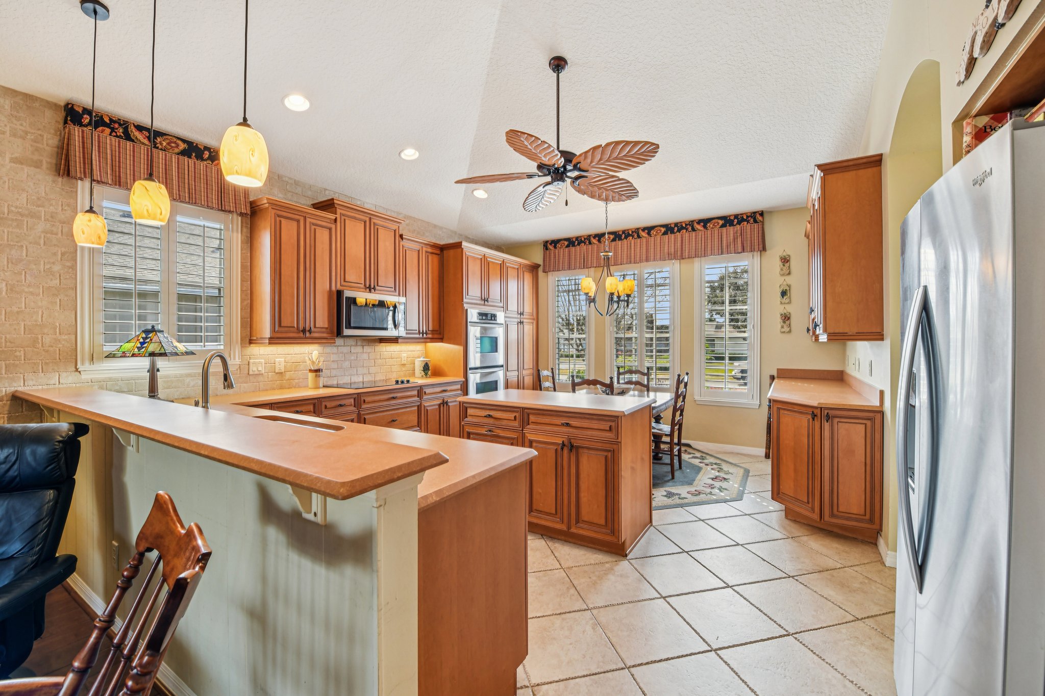 Pine Hollow Dr-S2301-016.jpg