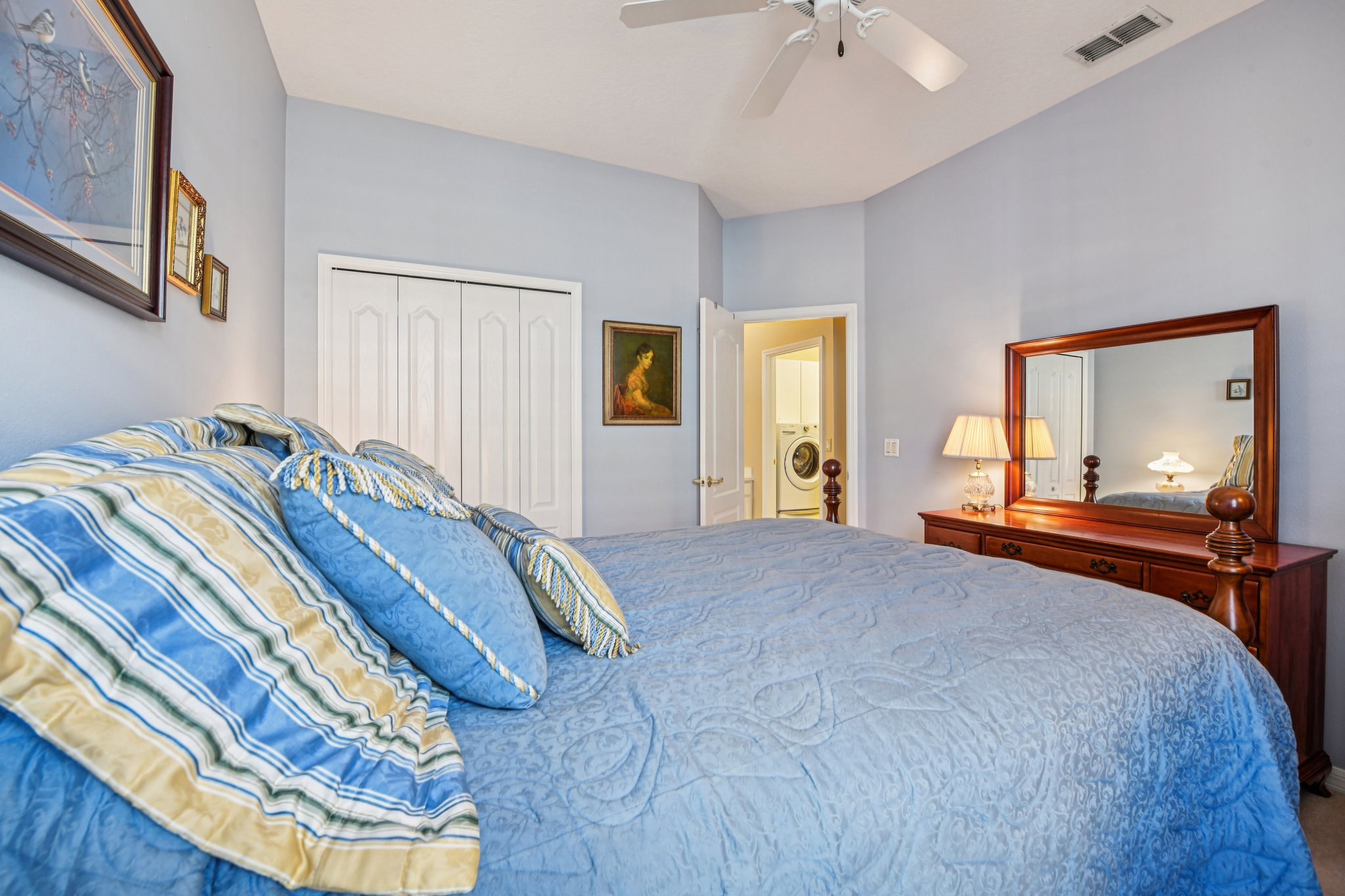 Pine Hollow Dr-S2301-037.jpg