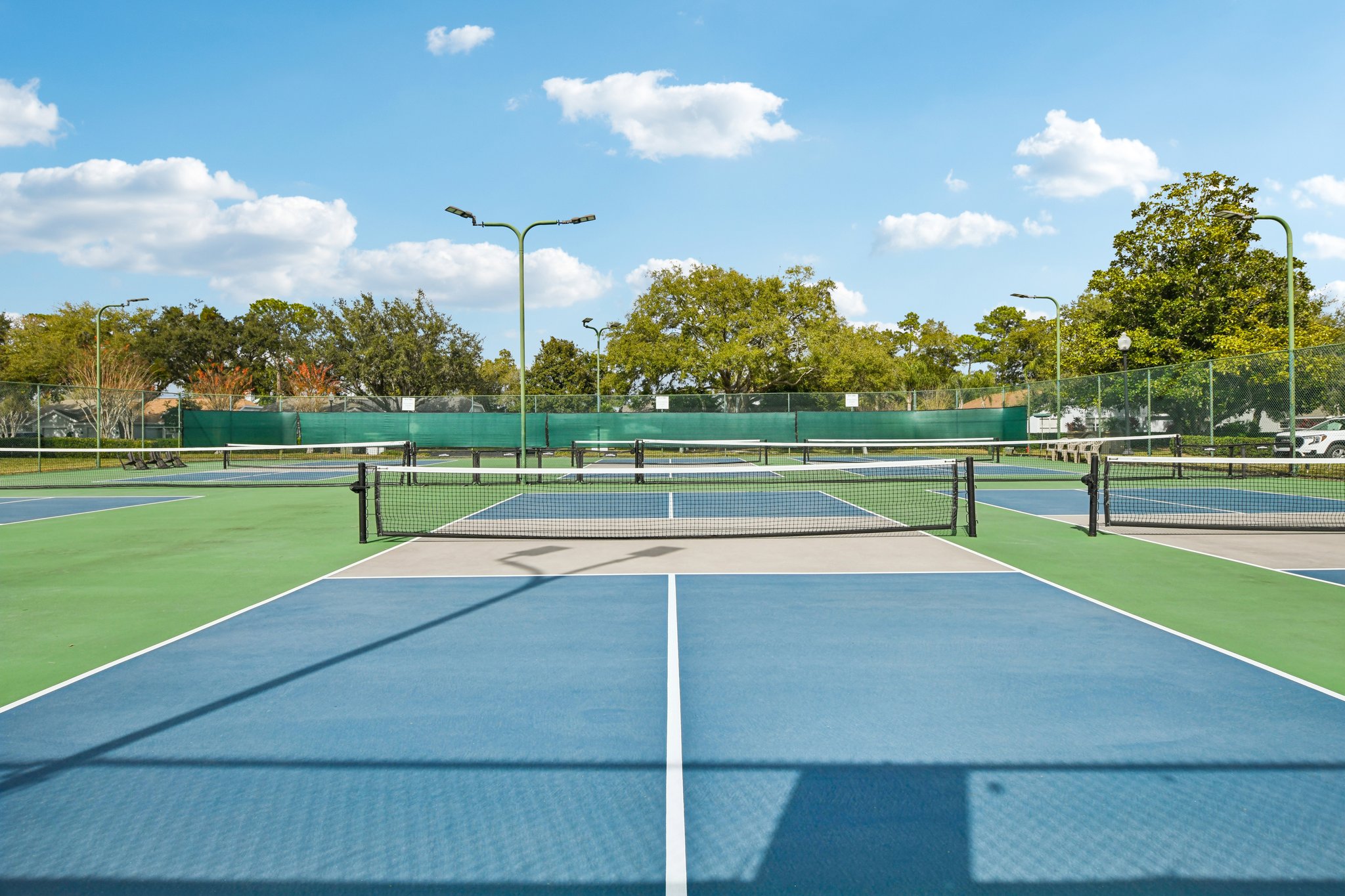 Pine Hollow Dr-2301-913.jpg