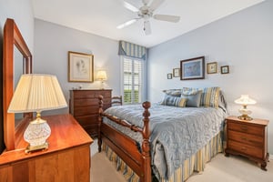 Pine Hollow Dr-S2301-036.jpg