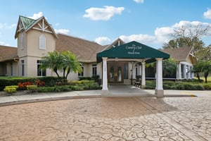 Pine Hollow Dr-2301-901.jpg