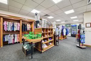 Pine Hollow Dr-2301-906.jpg