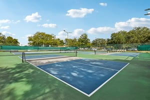 Pine Hollow Dr-2301-912.jpg