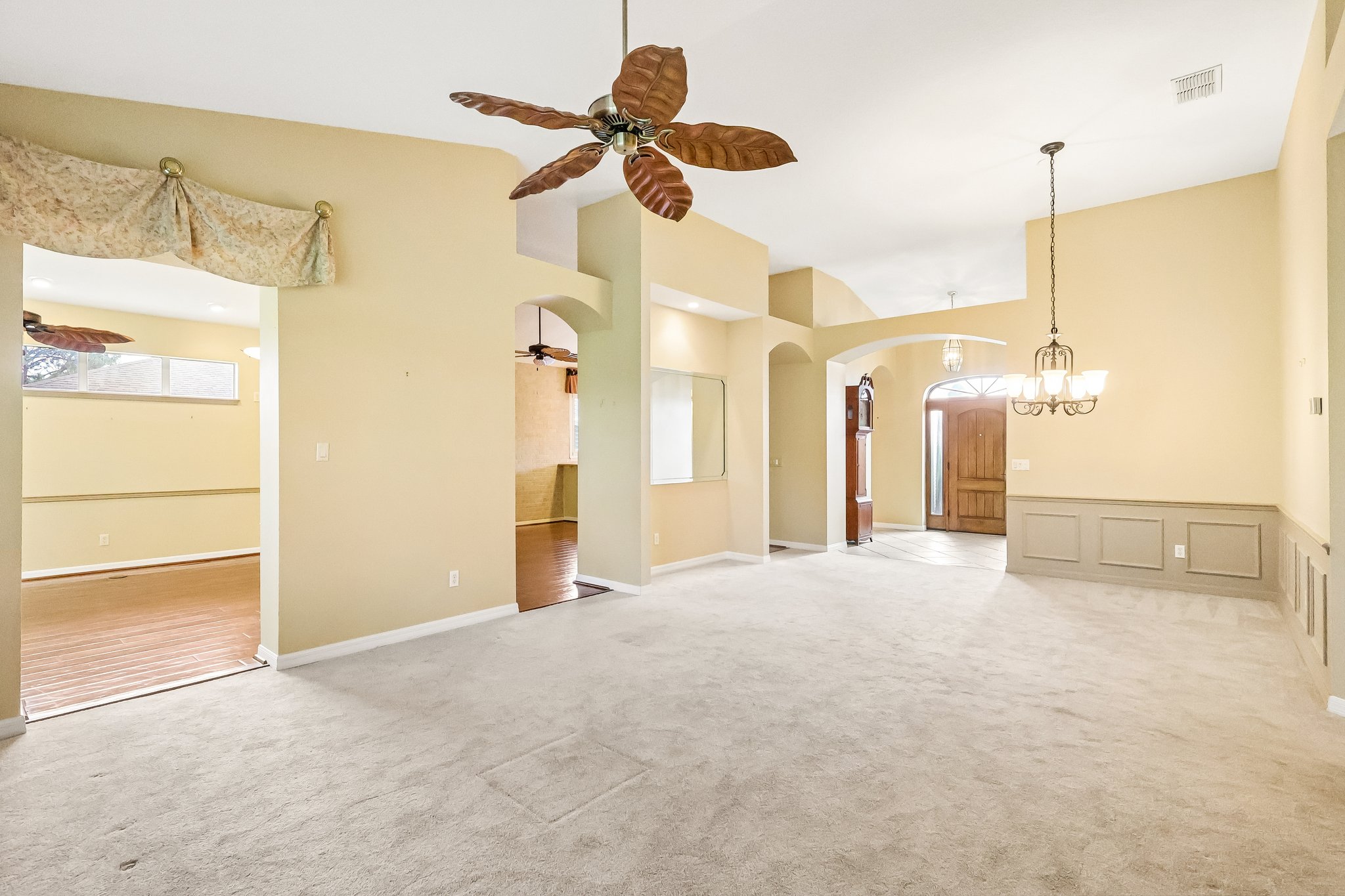 Pine Hollow Dr-S2807-009.jpg