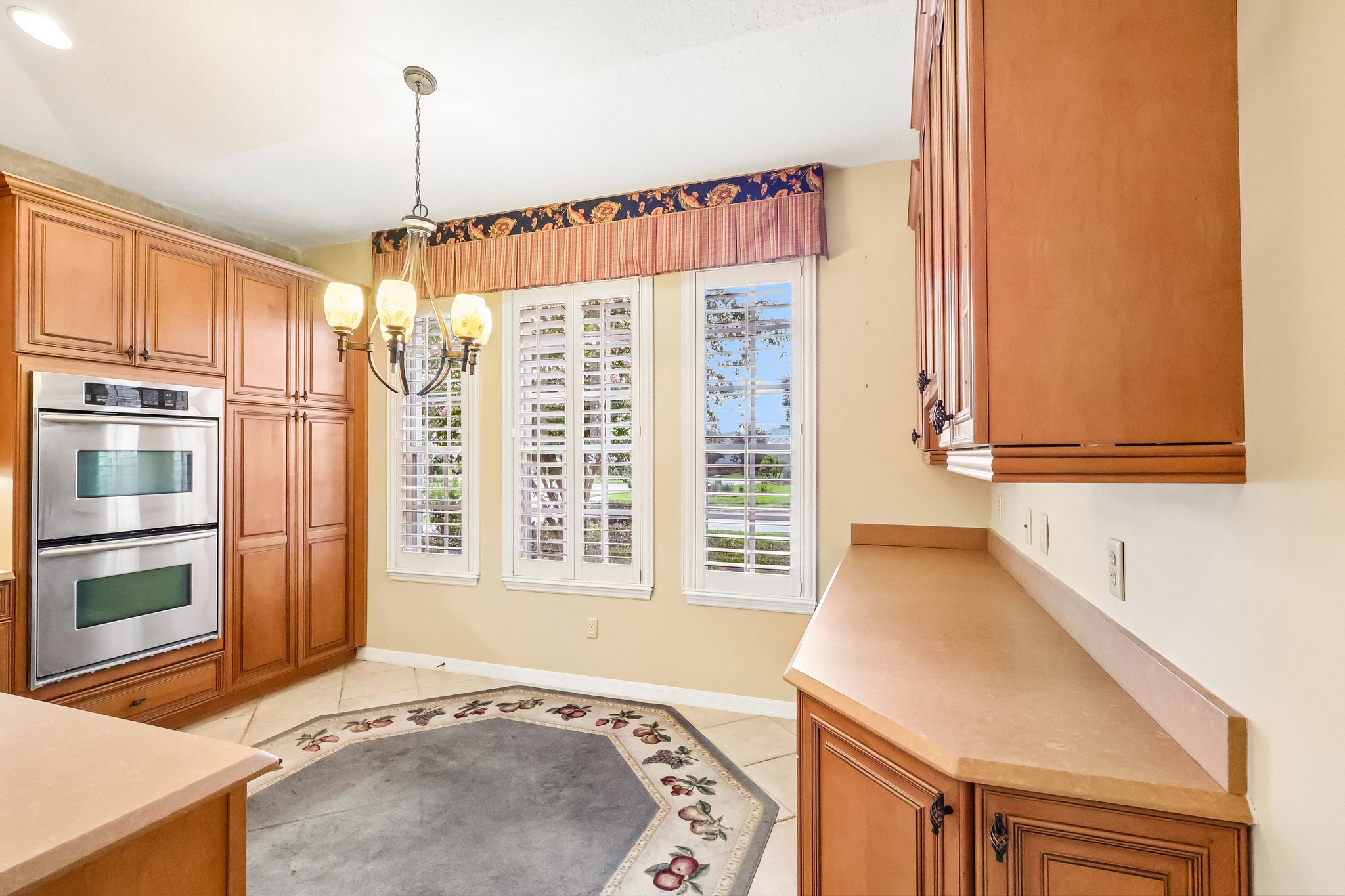 Pine Hollow Dr-S2807-020.jpg