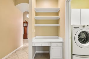 Pine Hollow Dr-S2807-024.jpg