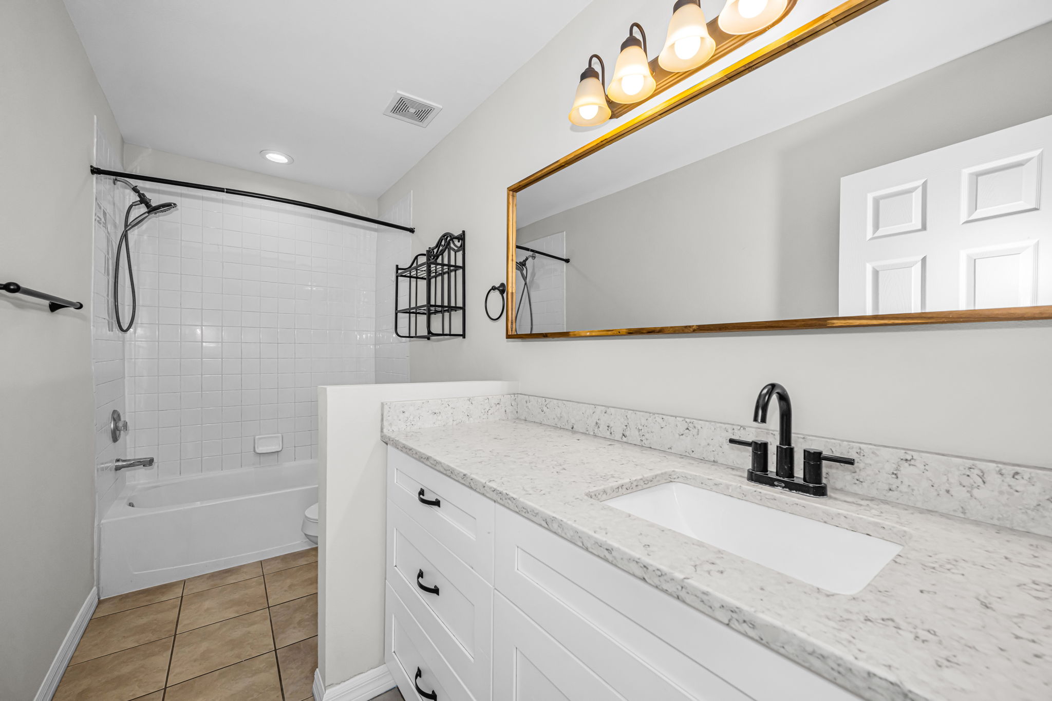 Upper Level Primary Bathroom 1a