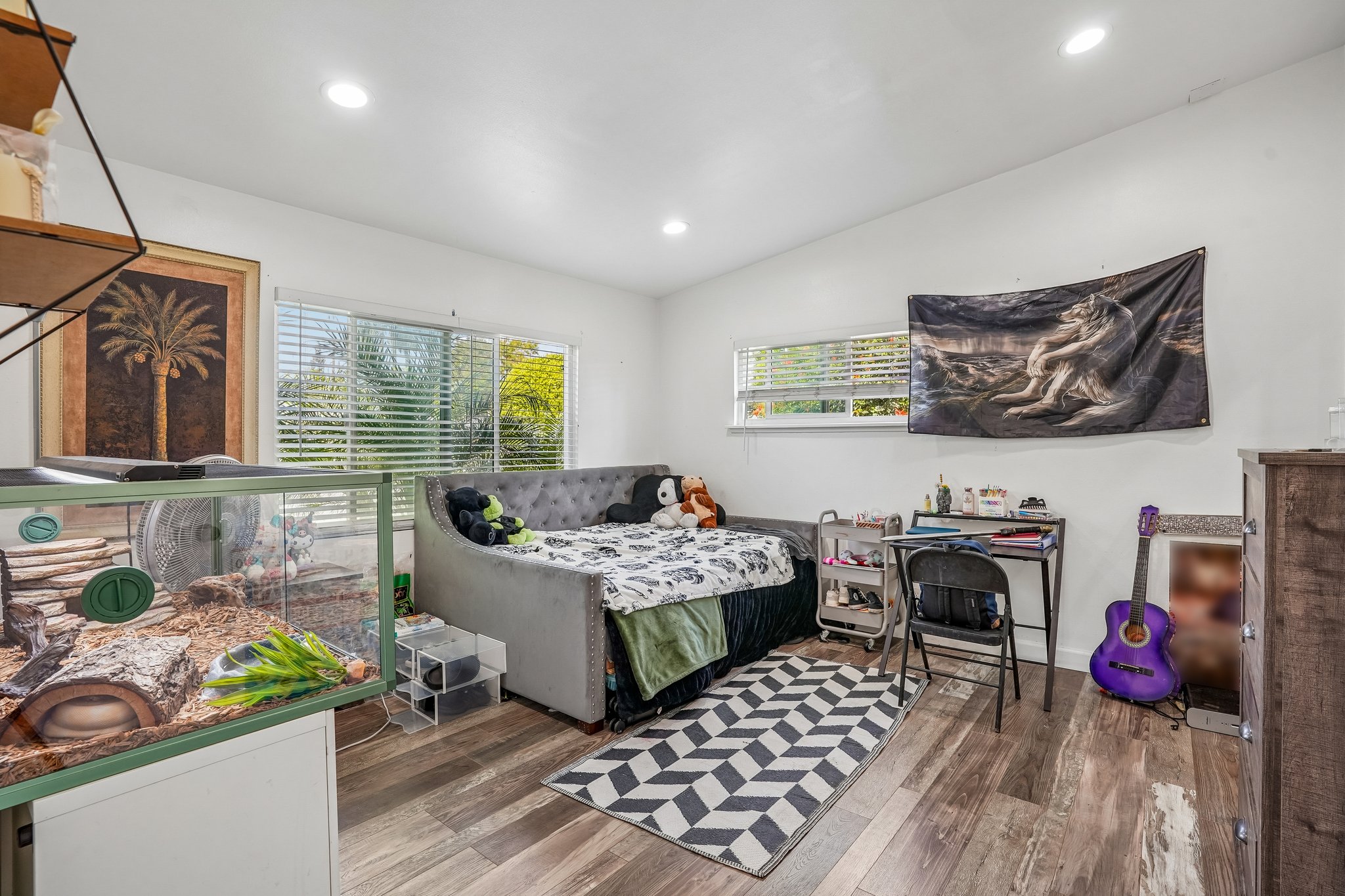 Clarinda Ave-S2704-019.jpg