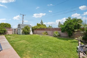 Clarinda Ave-S2704-031.jpg