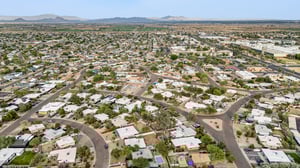 8015 E Coronado Rd - 012.jpg