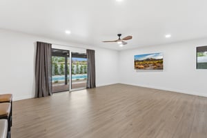 8015 E Coronado Rd - 009 (2).jpg