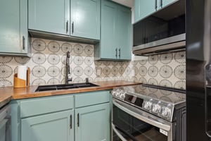 8015 E Coronado Rd - 014 (2).jpg