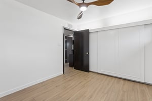 8015 E Coronado Rd - 017.jpg