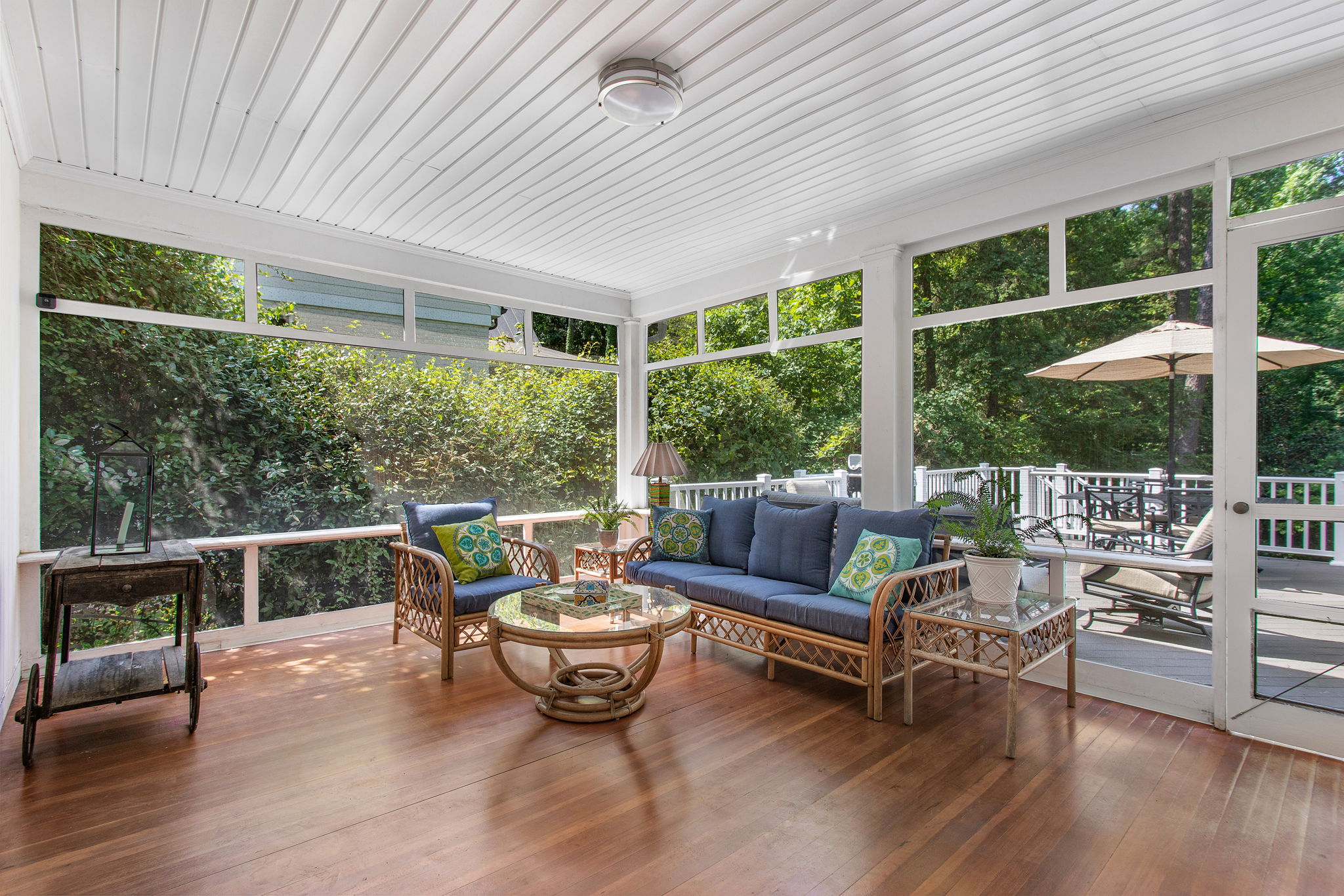 22-Screened Porch
