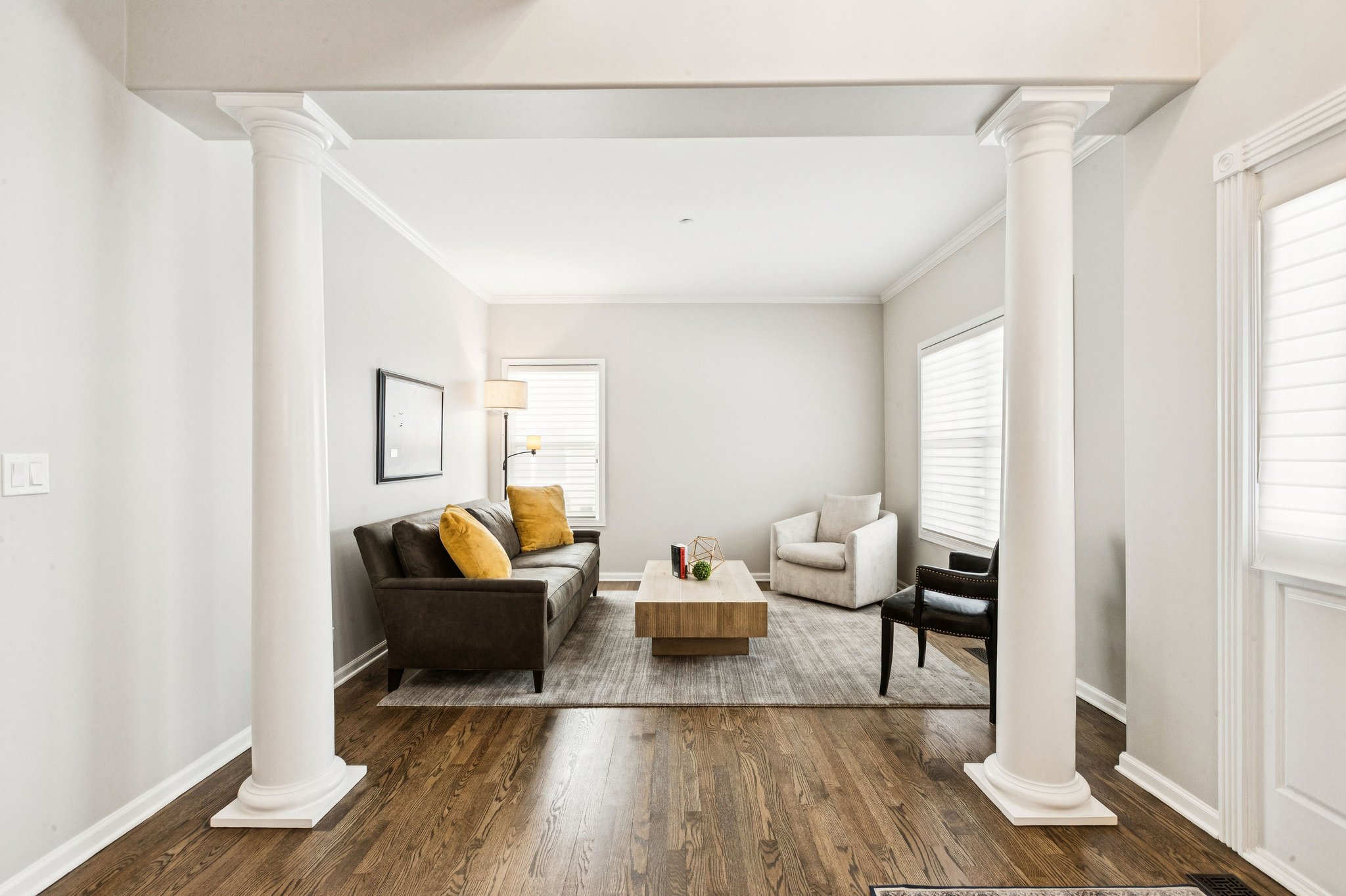 Insignia Ct-S0502-010.jpg