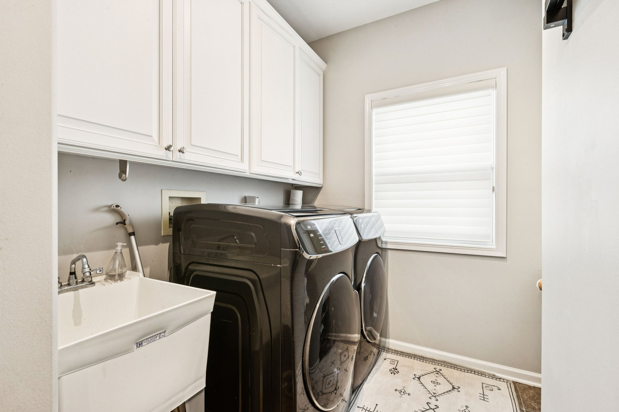 Insignia Ct-S0502-029.jpg