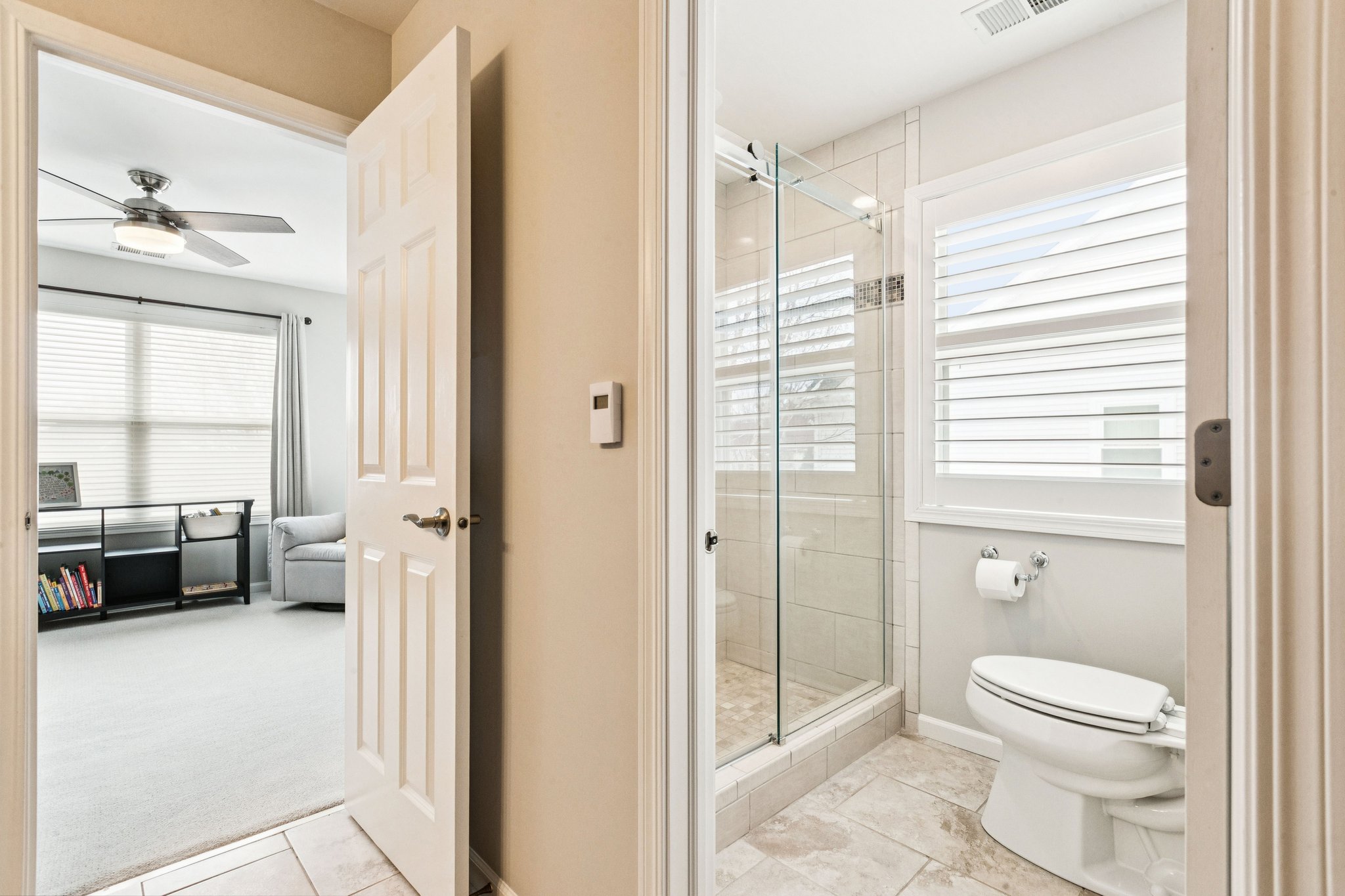 Insignia Ct-S0502-052.jpg