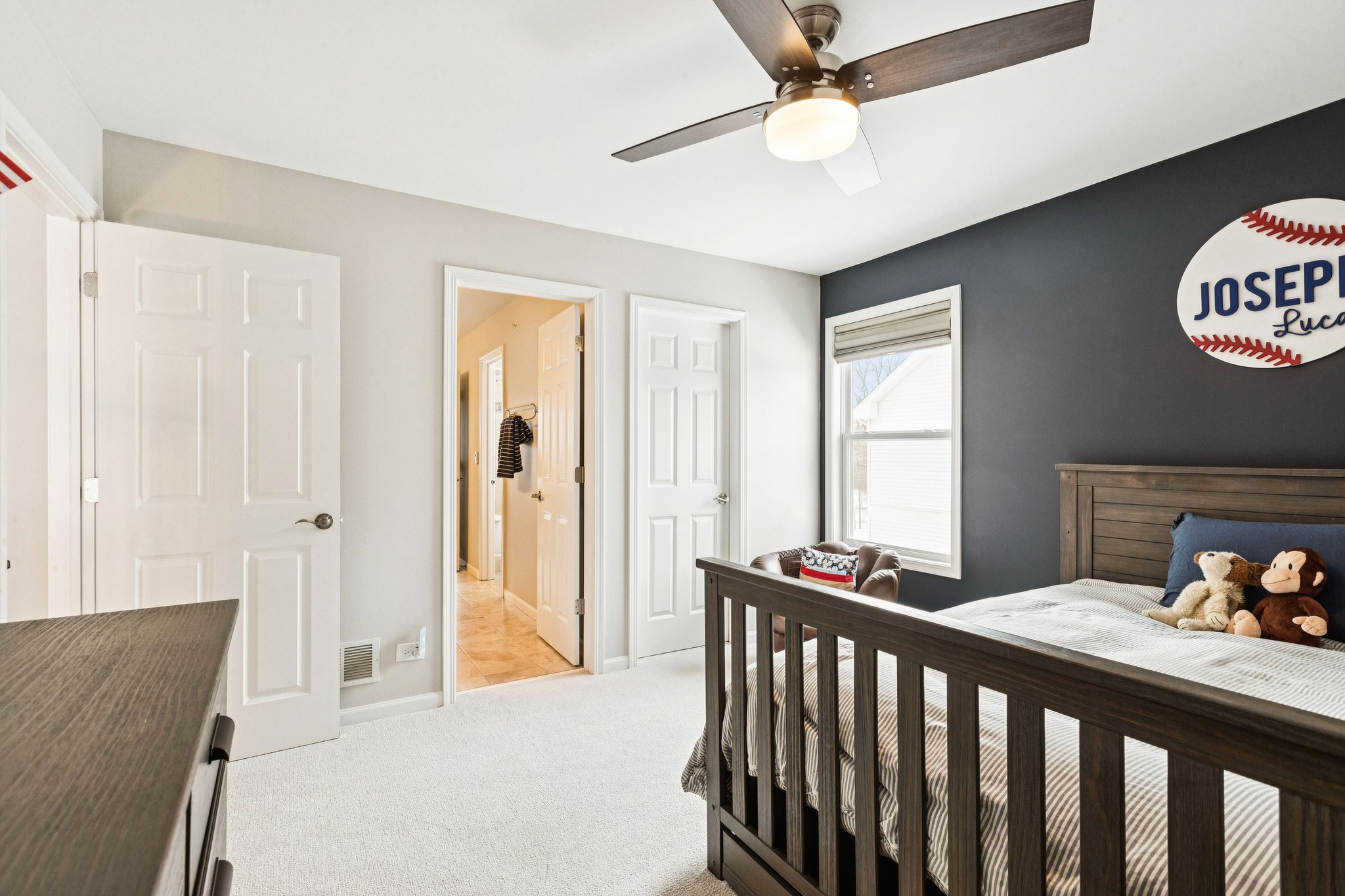 Insignia Ct-S0502-054.jpg