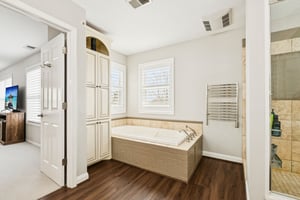 Insignia Ct-S0502-045.jpg