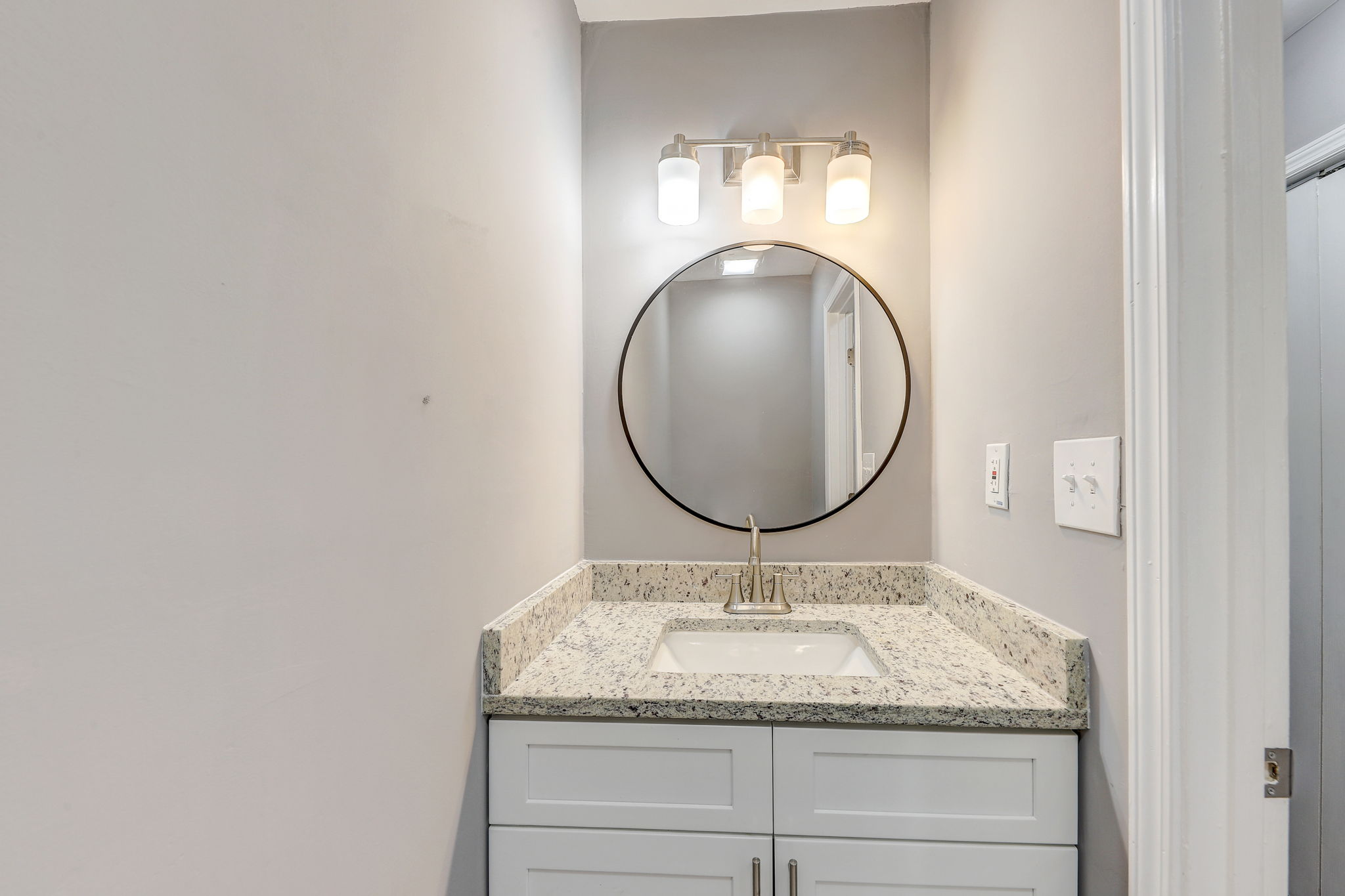 Creekstone Way-012