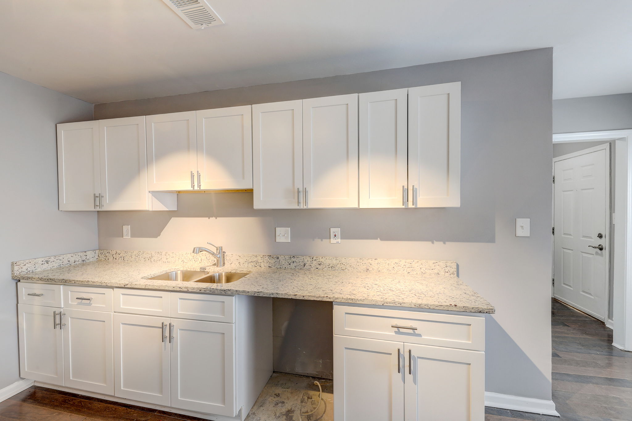 Creekstone Way-009