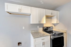 Creekstone Way-010