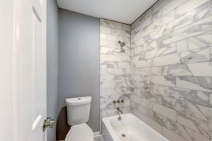 Creekstone Way-018