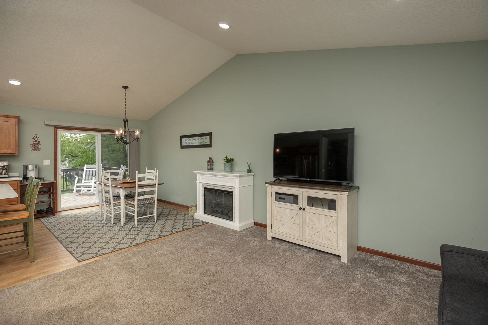 08-Living Room