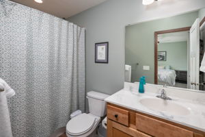18-Primary Bathroom