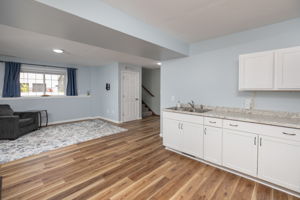 25-Family Room