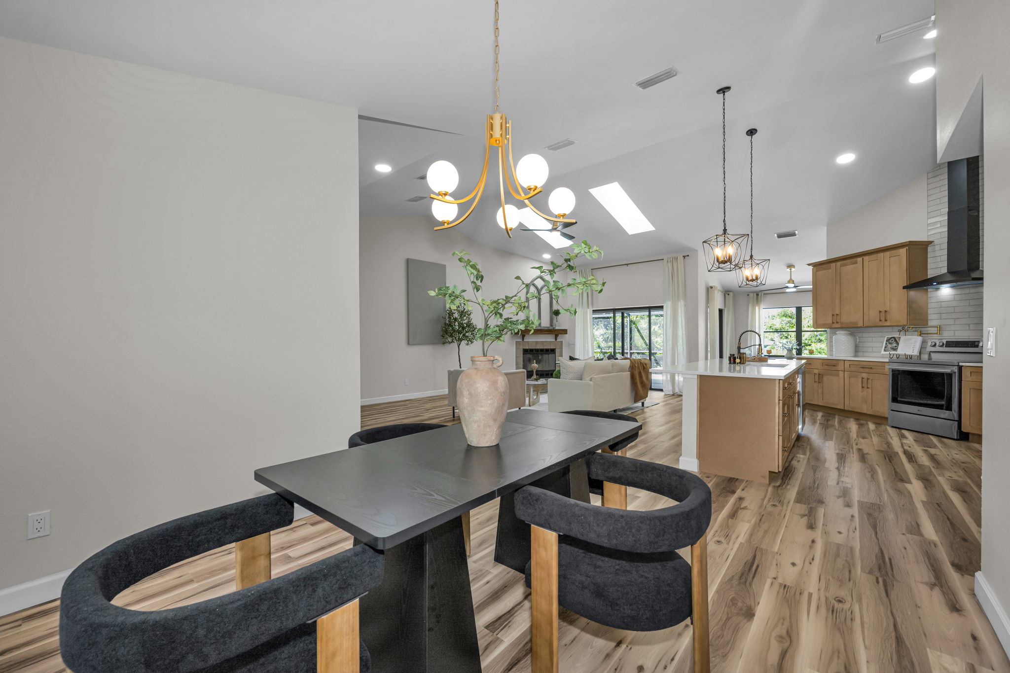 Dining Room 3