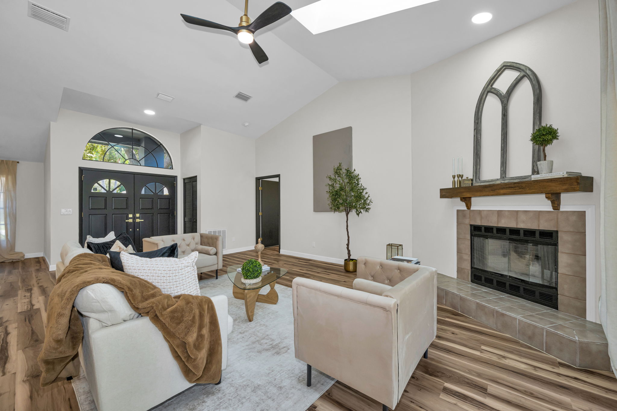 Living Room 5
