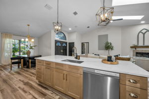 Kitchen 8