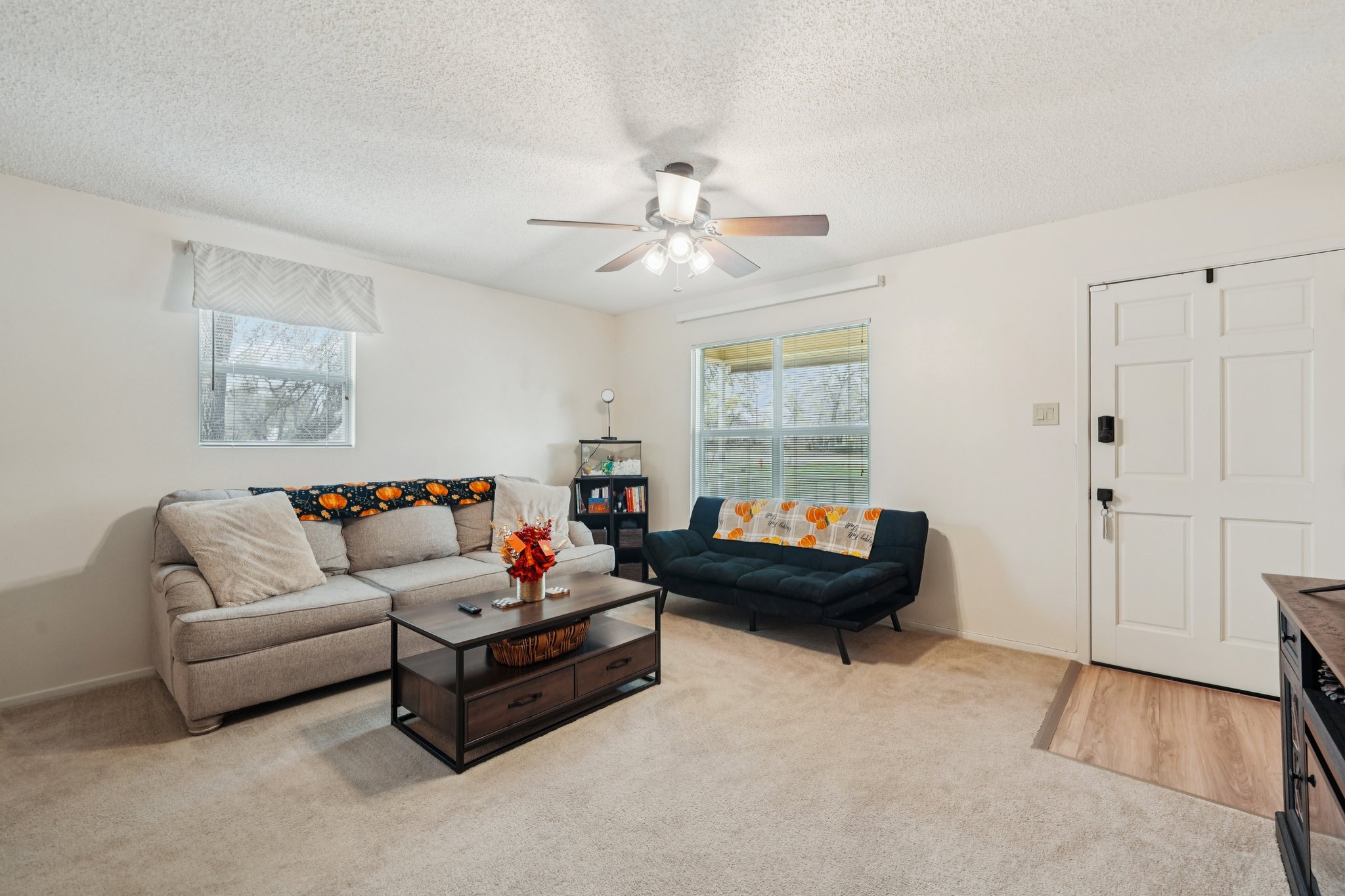 Eagle Creek Dr-S1103-006.jpg