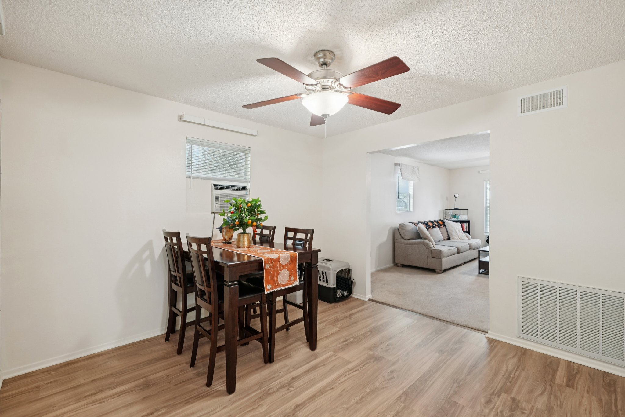 Eagle Creek Dr-S1103-008.jpg