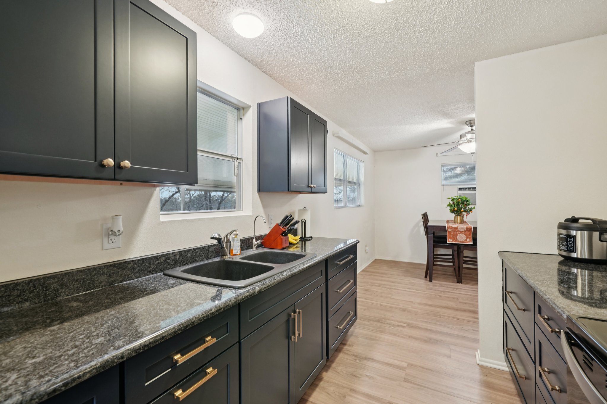 Eagle Creek Dr-S1103-011.jpg