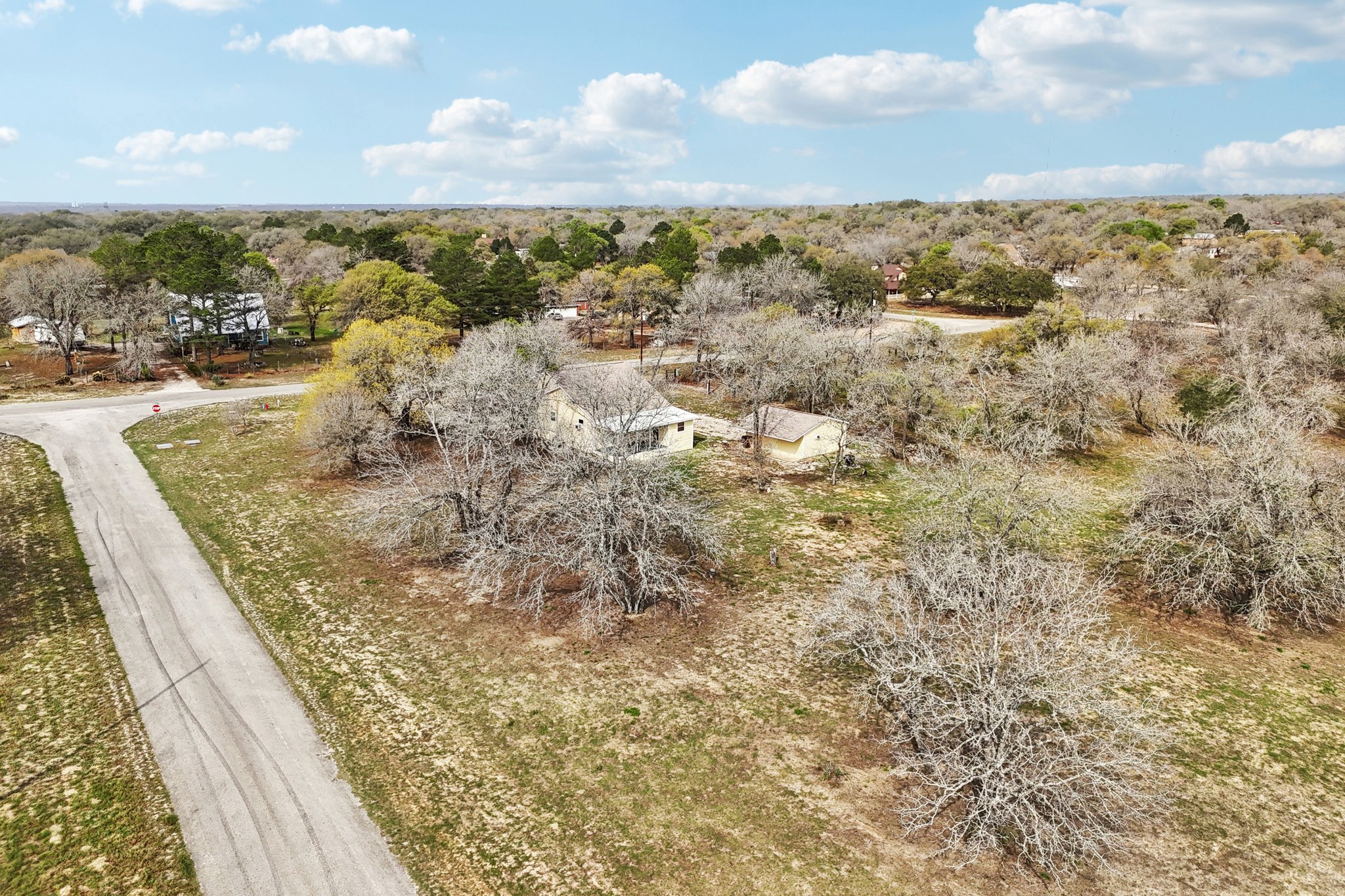 Eagle Creek Dr-S1103-034.jpg