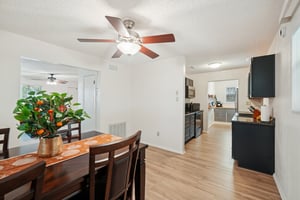 Eagle Creek Dr-S1103-007.jpg