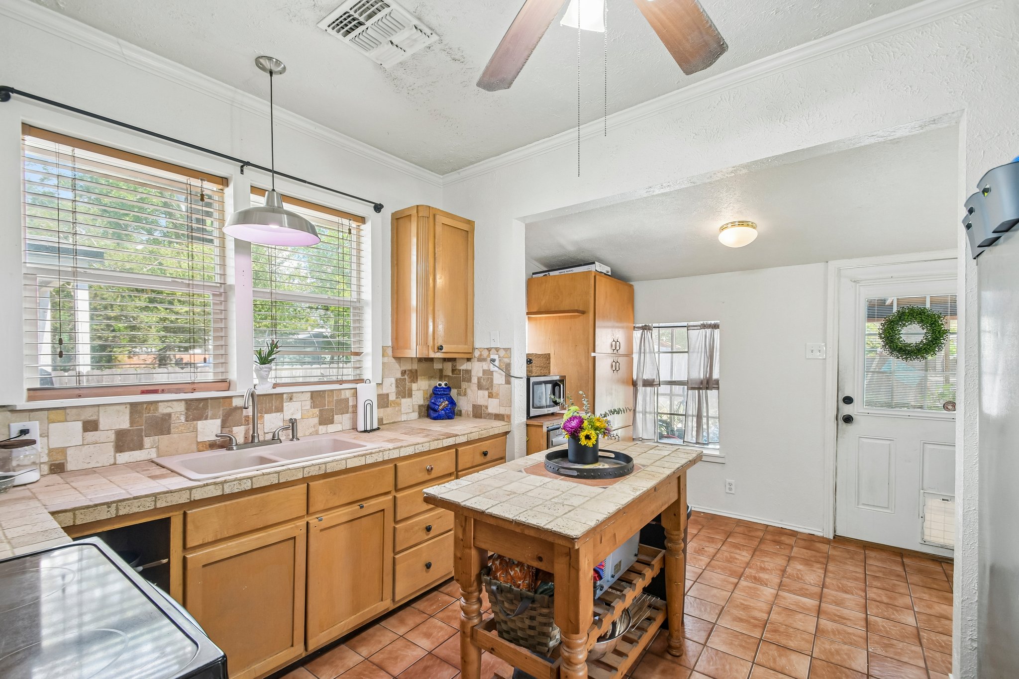 Hudgins St-S0909-013.jpg