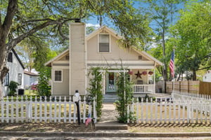 Hudgins St-S0909-001.jpg