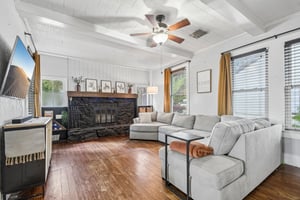 Hudgins St-S0909-006.jpg
